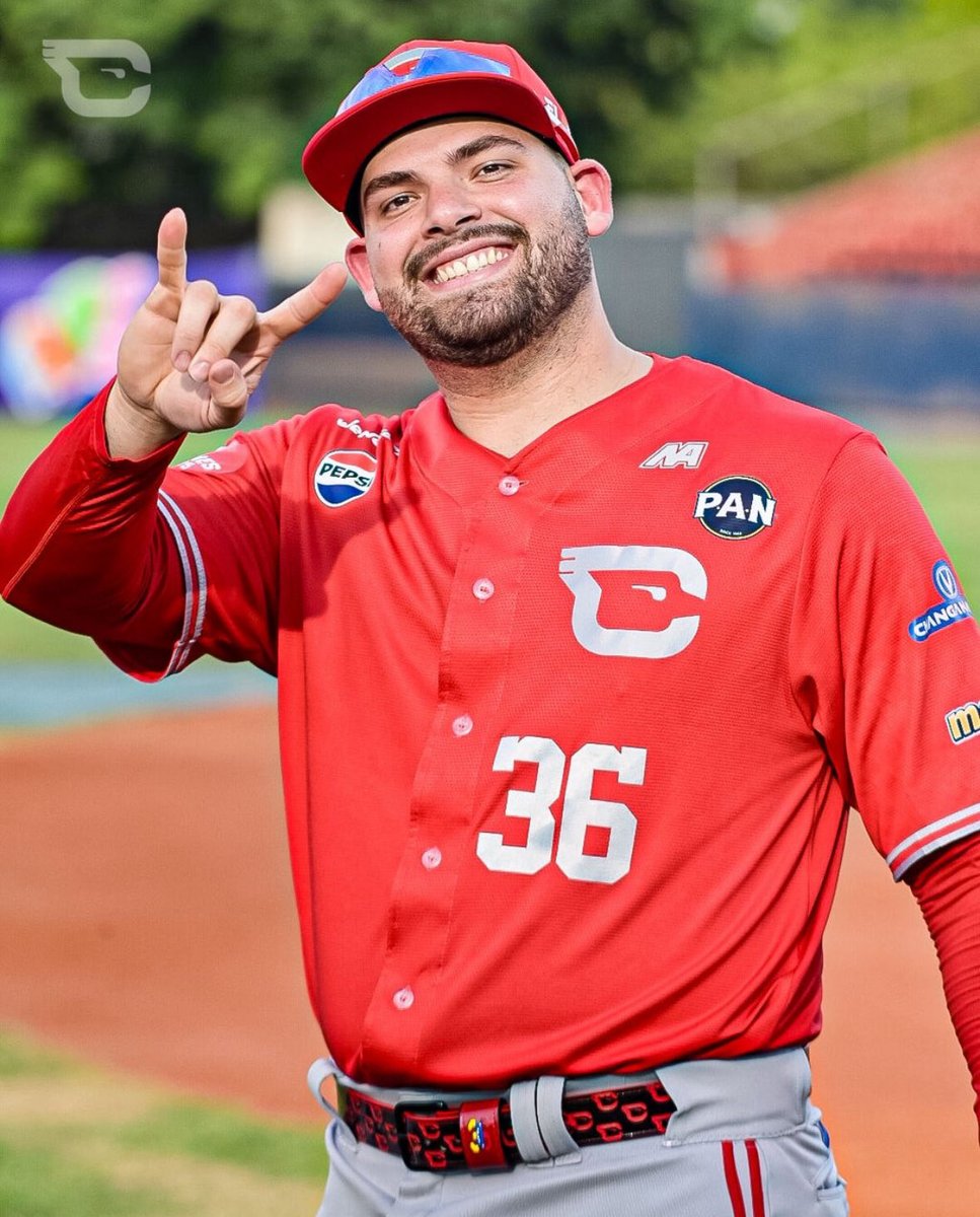 Juan Yepez se incorporó temprano a su equipo ⁦<a href="/CardenalesDice/">Cardenales de Lara</a>⁩ y en la primera semana de la ⁦<a href="/LVBP_Oficial/">#UnaVidaUnaLiga ⚾️🇻🇪</a>⁩ ya lleva 3 Hr el joven  Venezolano  , un gran comienzo de temporada la cual promete un año de grandes emociones ⁦<a href="/TiliqueMartinez/">Atilio Tilique Martinez</a>⁩ ⁦<a href="/OmarYepezve/">Omar Yepez</a>⁩ ⚾️