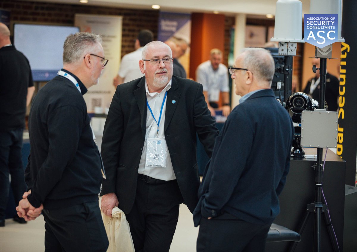 assocsecurity's tweet image. Lunch is over, &amp;amp; we’re back!

An inspiring morning of engaging sessions, thought-provoking panels, &amp;amp; #livelydiscussions has set the tone at ConSeC.

#Delegates have returned from lunch &amp;amp; networking, taking the opportunity to connect &amp;amp; reflect on the insights.

Stay tuned for more