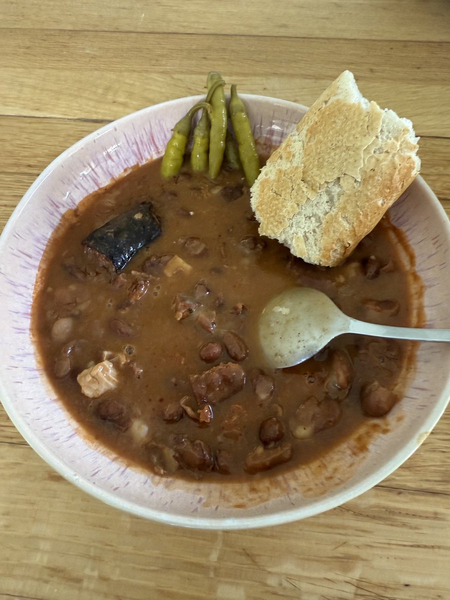 Iker Jiménez tweet media