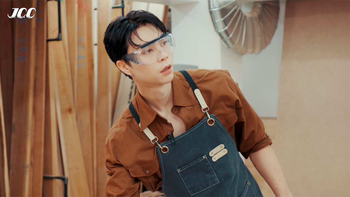 NCTsmtown's tweet image. JOHNNY Tries Woodworking!🪚| Johnny's Communication Center (JCC) Ep.48
youtu.be/zadrReUtyRI 
#JOHNNY #쟈니 
#NCT #NCT127
#JCC #목공 #Woodworking