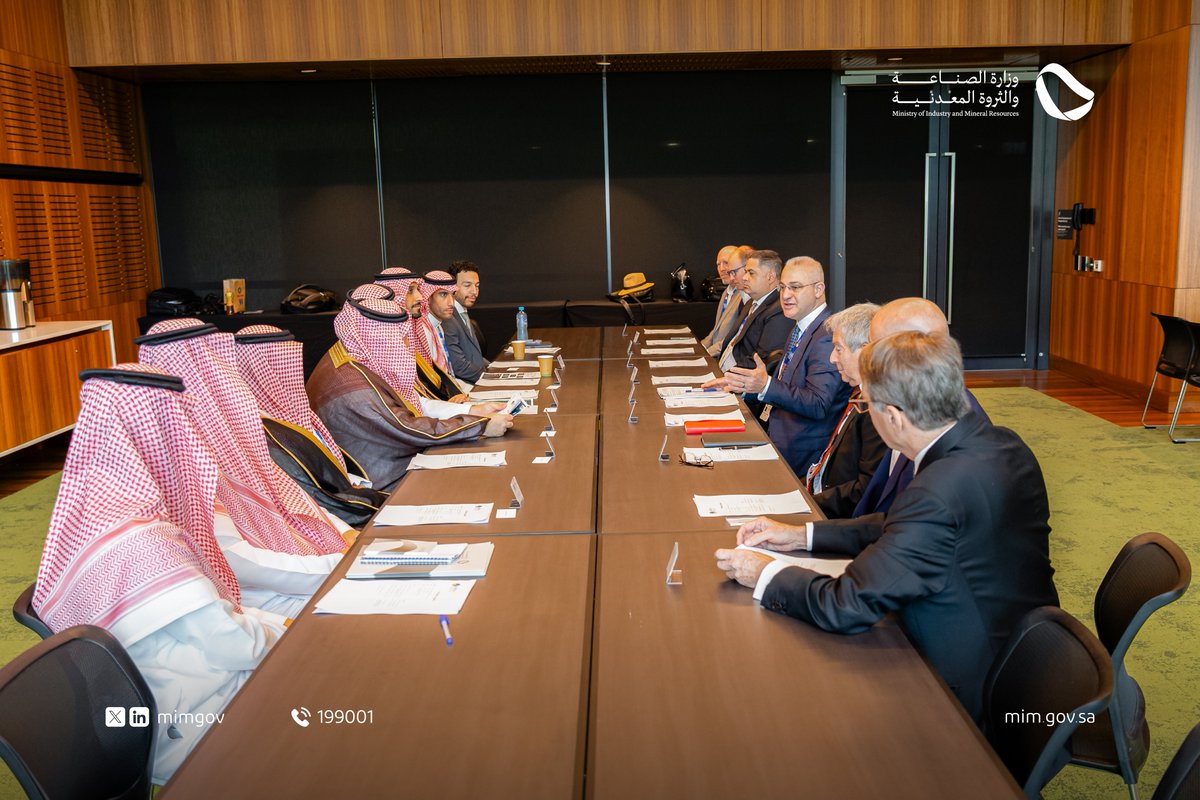 mimgov's tweet image. As part of Saudi Arabia’s participation in #IMARC2025, HE. Eng. Khalid Al-Mudaifer, Vice Minister of #Industry_and_Mineral_Resources for Mining Affairs, met with several leading Australian business executives to explore potential partnerships in the mining sector and attract…