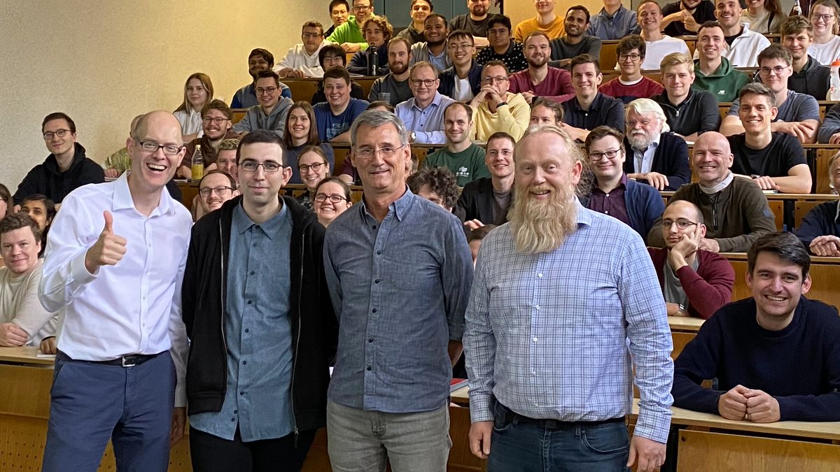 Richard Willstätter Lecture by Ilan Marek, Technion
Excellent talk about non-classical carbocations, followed by presentation from PhD student Noam Orbach on housanes. 👏😀👏This concludes <a href="/GDCh_aktuell/">GDCh</a> lecture tour (Freiburg, Munich and Muenster).
en.gdch.de/gdch/prizes-an…