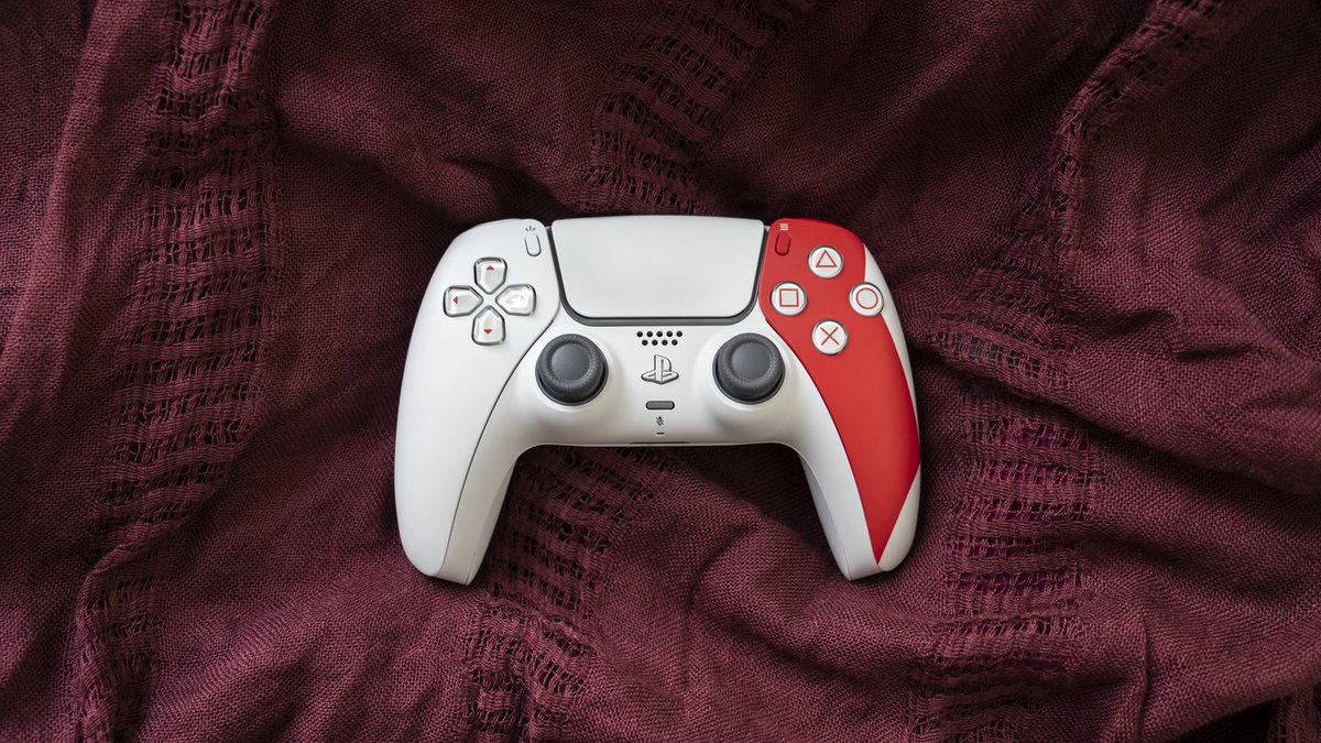 PlayStation's tweet image. A legacy in your hands Ω
The limited edition God of War 20th Anniversary DualSense controller is available today: play.st/3J91yaF