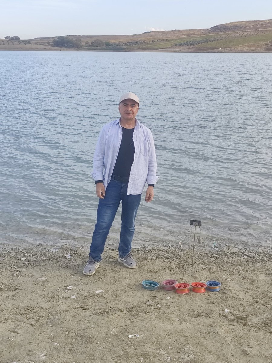 bilalturan73's tweet photo. _Bugün de kendimize izin verelim zamanımızı balık tutmakla geçirelim dedik. 
_Oltaları attık gerisi nasip kısmet. https://t.co/LMtFjYWR9L
