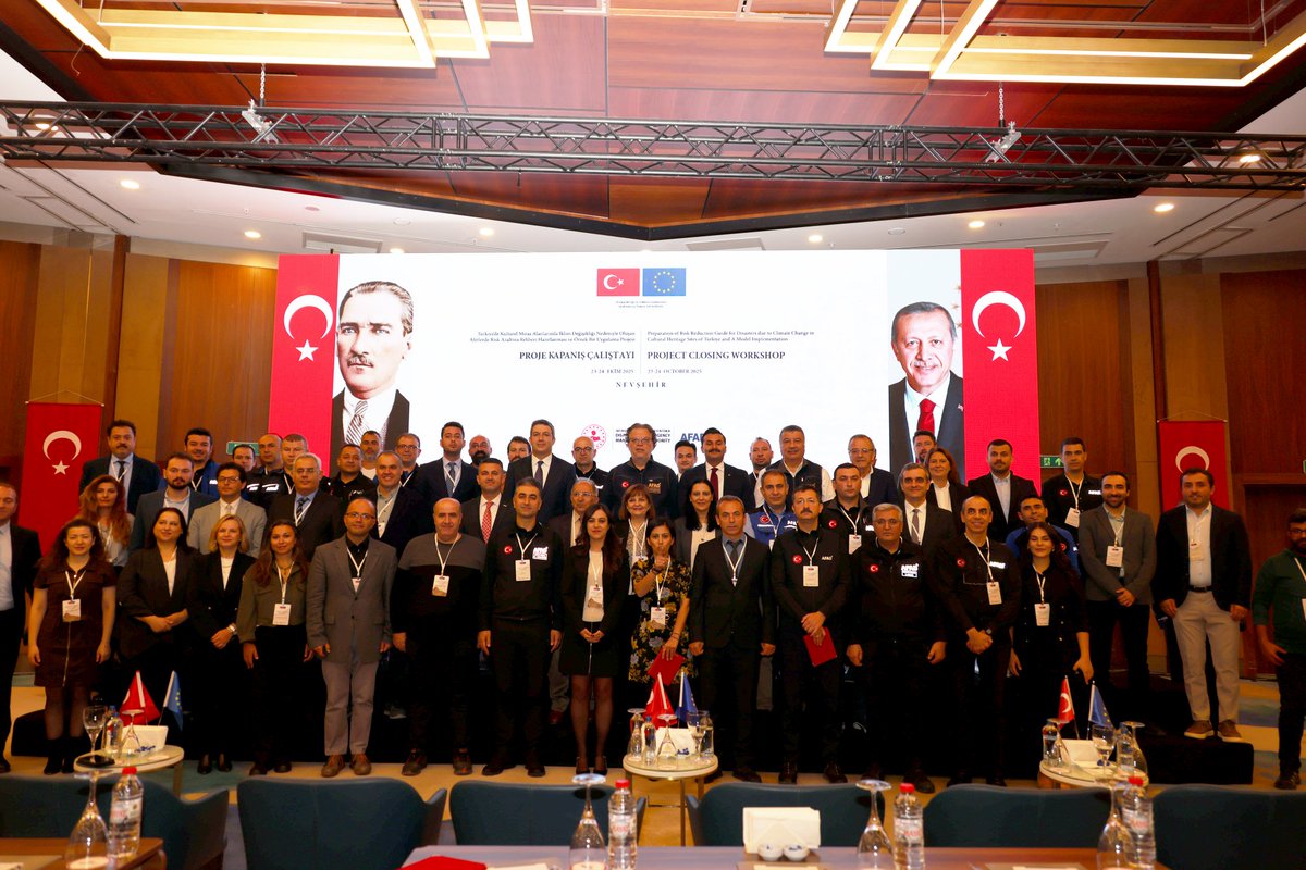 Kapadokya Alan Başkanımız Cem Aslanbay, Nevşehir’de düzenlenen AFAD Proje Kapanış Çalıştayına katılarak bir konuşma yaptı. Aslanbay, konuşmasında iklim krizinin etkilerine dikkat çekerek, doğal afetlerin yol açtığı yıkımların devletin güçlü koordinasyonuyla kısa sürede