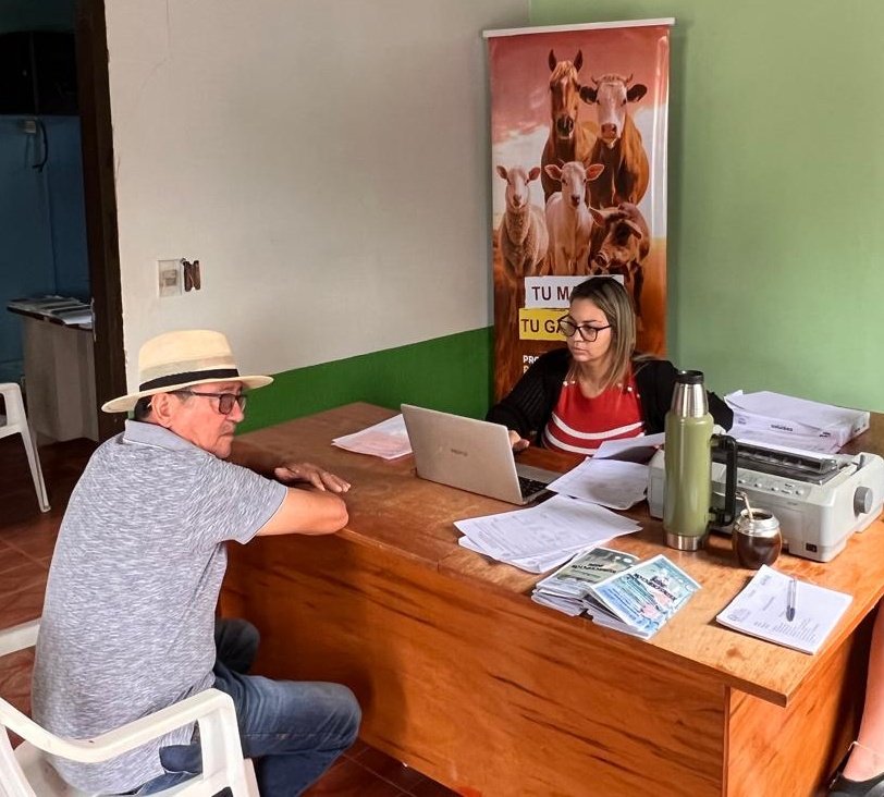 PoderJudicialPY's tweet image. #ProtegéTusDerechos
#RegistráTuGanado🐄
📢 Jornada de inscripción de marcas y señales y entrega de títulos de propiedad en San Pedro del Paraná
🏛 Oficina de FUNDASSA - Itapúa
🕖 Hasta las 14:00 horas