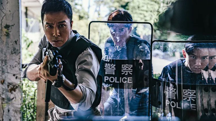 AkikoOkuda0903's tweet image. 警察署内でセリフ　ありますよ!!
ジャーマンさん✨　めっちゃかっこいいですよ😍
#張文傑