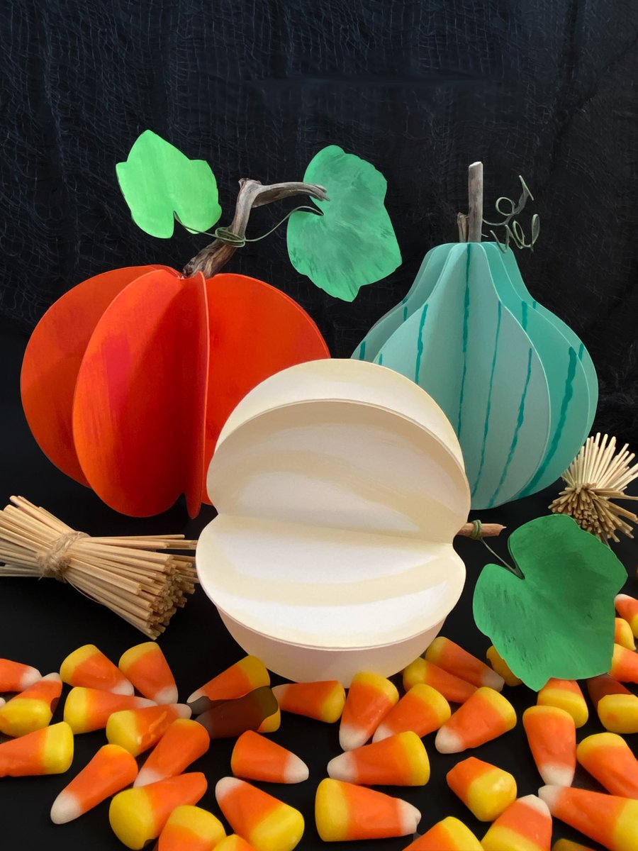 CakewalkDIY's tweet photo. Third round of Halloween magic: These paper pumpkins meet candy corn for a sweet, spooky treat! Quick DIY with our templates—your turn to craft the whimsy.
🎃 🍬
#CakewalkDIY
#PaperPumpkins #HalloweenDIY #SpookyCrafts #FallDecor #CandyCornCrafts #3DPaperArt #PumpkinSeason https://t.co/AltGgnKTZx
