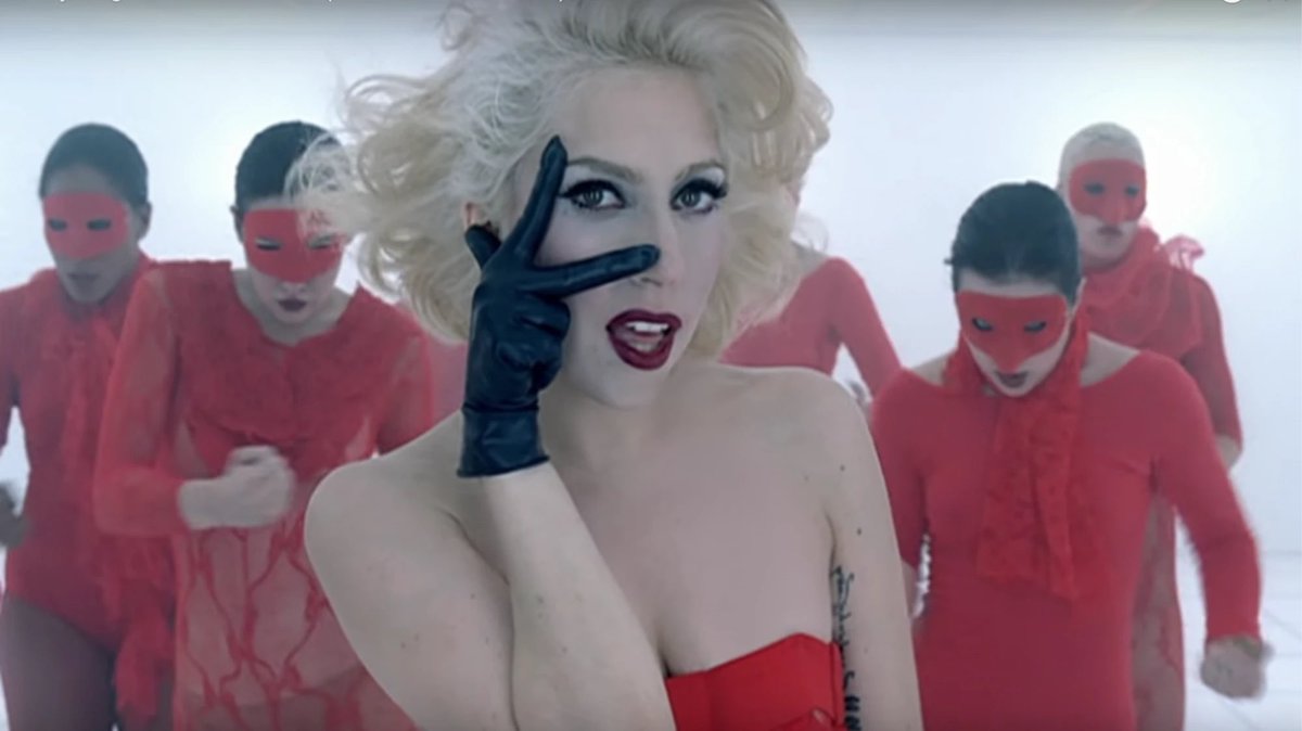 PopArzusu's tweet photo. 16 yıl önce bugün, Lady Gaga pop müziği icat etti. https://t.co/43O4Gv49Op