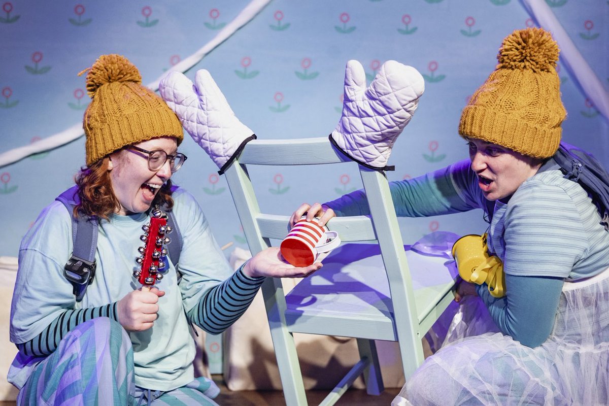 Where Did The Snow Go? Is the Christmas theatre for younger children at Front Room WSM this December. It looks lovely: backstagebristol.com/where-did-the-…