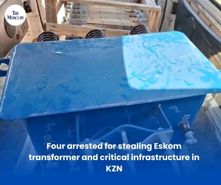 TheMercurySA's tweet photo. ⚡🚨 Four suspects nabbed for stealing an Eskom transformer and vital infrastructure in KZN.
Read more: https://t.co/dZiJGvWsnA
#Eskom #KZNNews #InfrastructureCrime #SouthAfrica #PowerSecurity #CrimeWatch #TransformerTheft #JusticeServed https://t.co/zUm85gx8Go