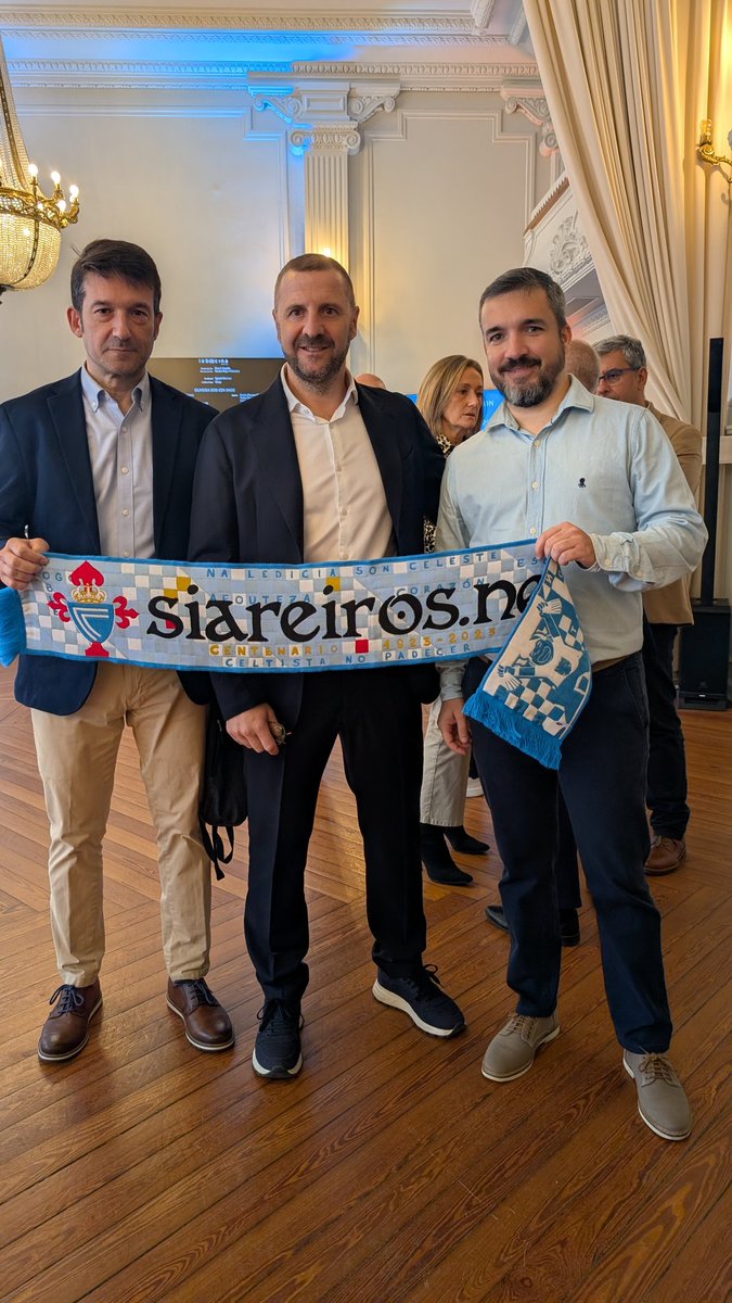 Peña siareiros.net (@siareiros) on Twitter photo De cando fomos á recepción oficial do <a href="/ogcnice/">OGC Nice</a> que organizou o <a href="/RCCelta/">Celta</a>, na sede, e volvimos ver ao noso ex Florian Maurice 😉 Encantounos 😍🩵 🇪🇺 De cando fomos á recepción oficial do <a href="/ogcnice/">OGC Nice</a> que organizou o <a href="/RCCelta/">Celta</a>, na sede, e volvimos ver ao noso ex Florian Maurice 😉 Encantounos 😍🩵 🇪🇺