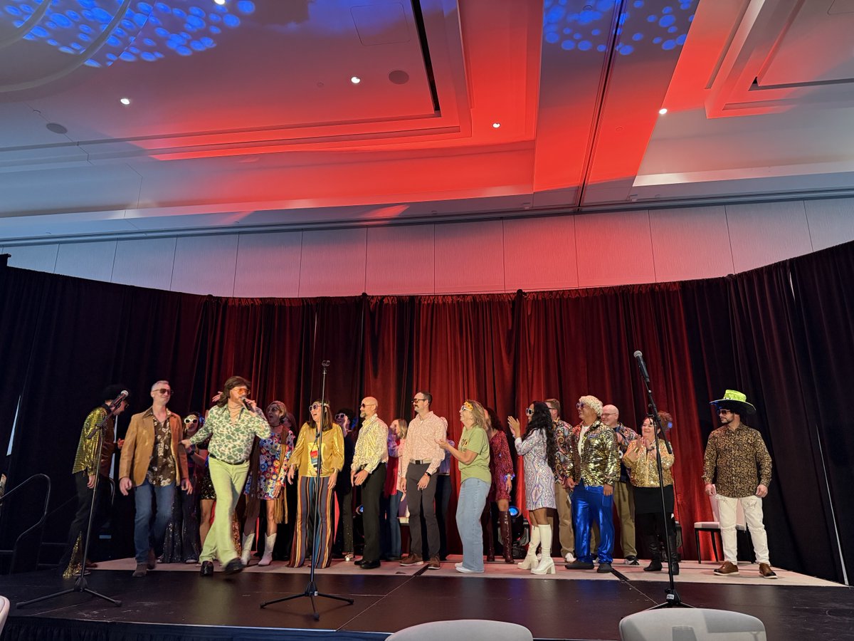 KahuaInc's tweet image. Last night, our #EnablingInnovation guests got in the groove at the Disco Mystery Dinner Theater, presented by Procon Consulting! The clues were flying, the music was bumping and the outfits were straight out of Studio 54. From bell bottoms to big reveals, we had it all. #EI25