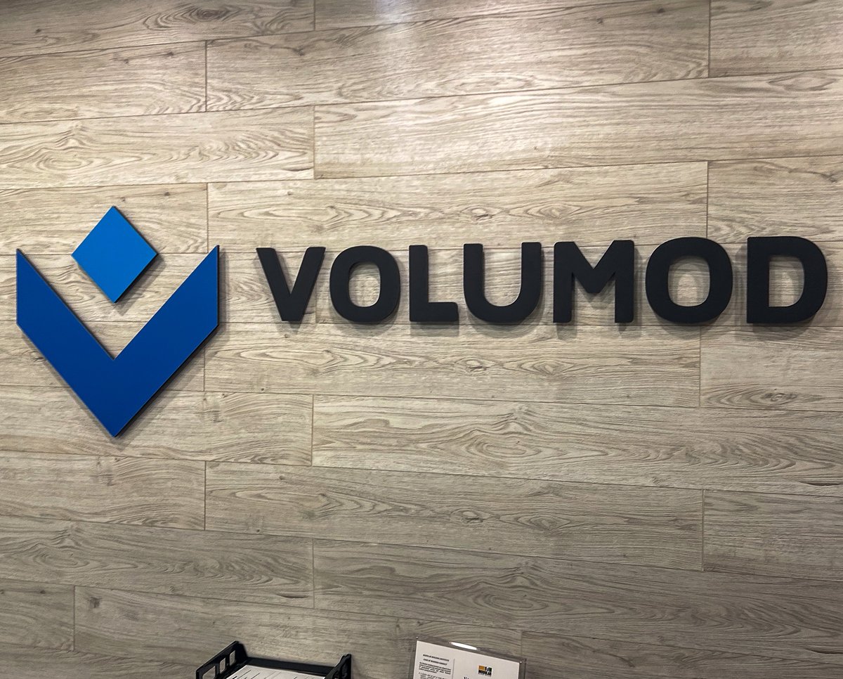 byconstruction1's tweet photo. Seeing innovation up close! 🚧 Our BY Construction Training students visited Volumod to explore modular construction. Thank you to Volumod for giving our students this incredible hands-on learning experience!

Check out how you can get involved: https://t.co/5XogyNKj1z https://t.co/TisSW9rg7H