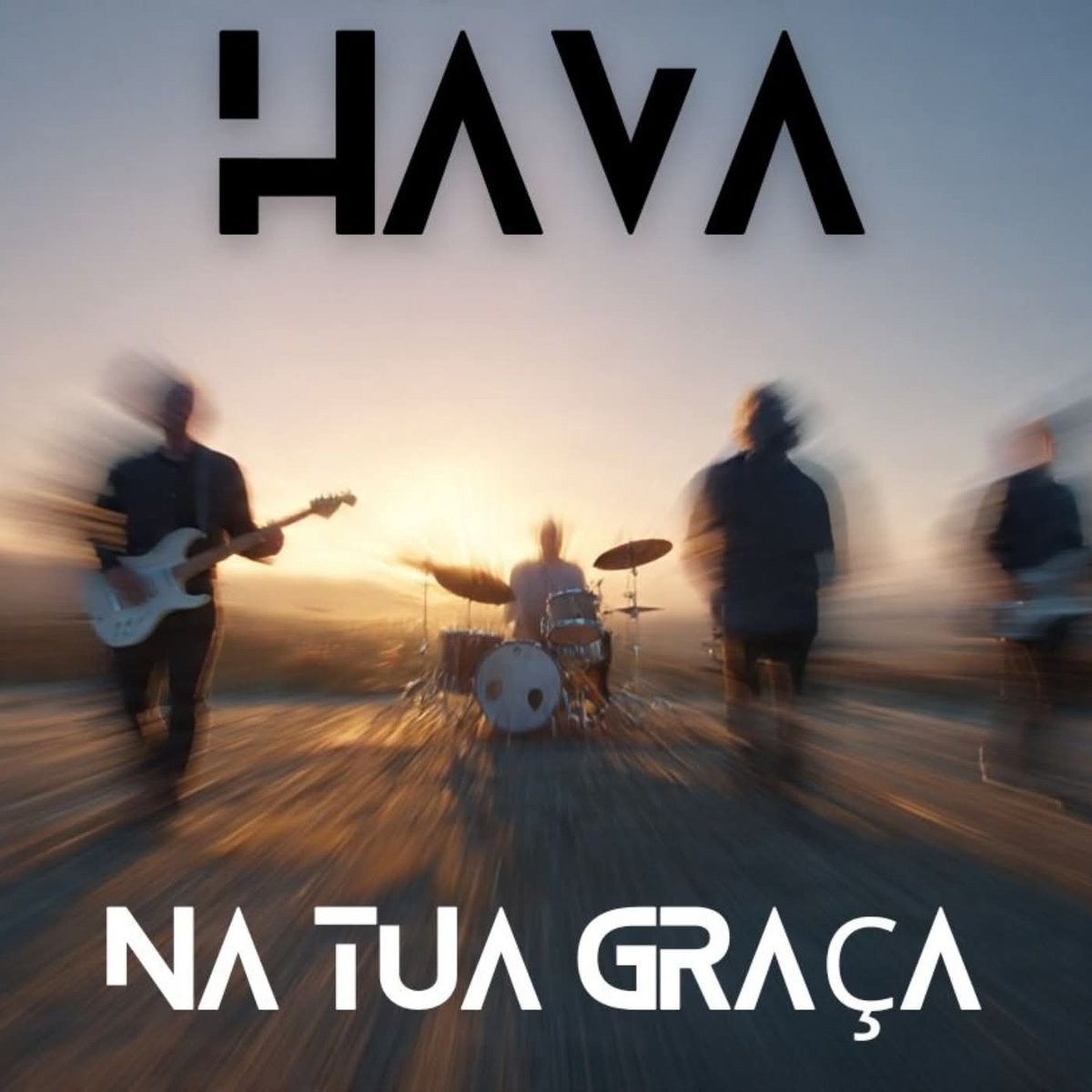 bandahava's tweet photo. Ta chegando a hora! No dia 14 de novembro será lançado o nosso novo single!
Fiquem ligados para não perder — são 28 anos juntos, e queremos muito saber o que vocês acharam! 💥🎶

Link prévia do lançamento: https://t.co/IOhe7Oz4x6
                 https://t.co/W6LZkGwS60 https://t.co/4voeXSiF8C