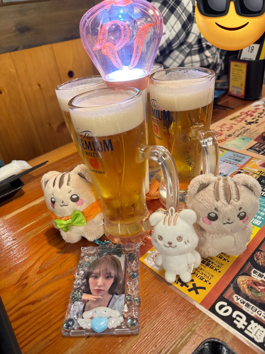 四个人说五种语言的聚会