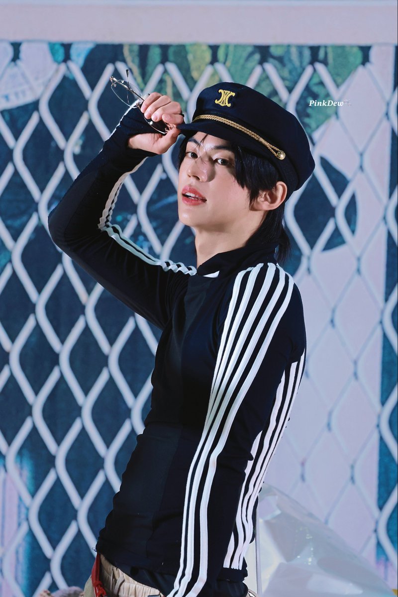 251019

#TWS #투어스 
#도훈 #DOHOON