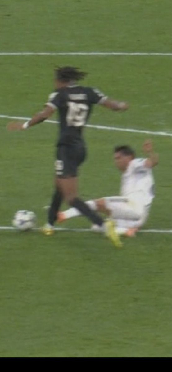 Como que no convence? Si roba como siempre