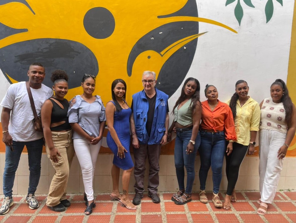 El 22 de octubre, realizamos una jornada de fortalecimiento de capacidades con la Fundación de tu Mano Emprendiendo Sueños “FUNMAES”, en que compartimos experiencias de autoprotección de líderes y lideresas sociales en el Chocó.

Gracias a todas y todos por sus aportes.