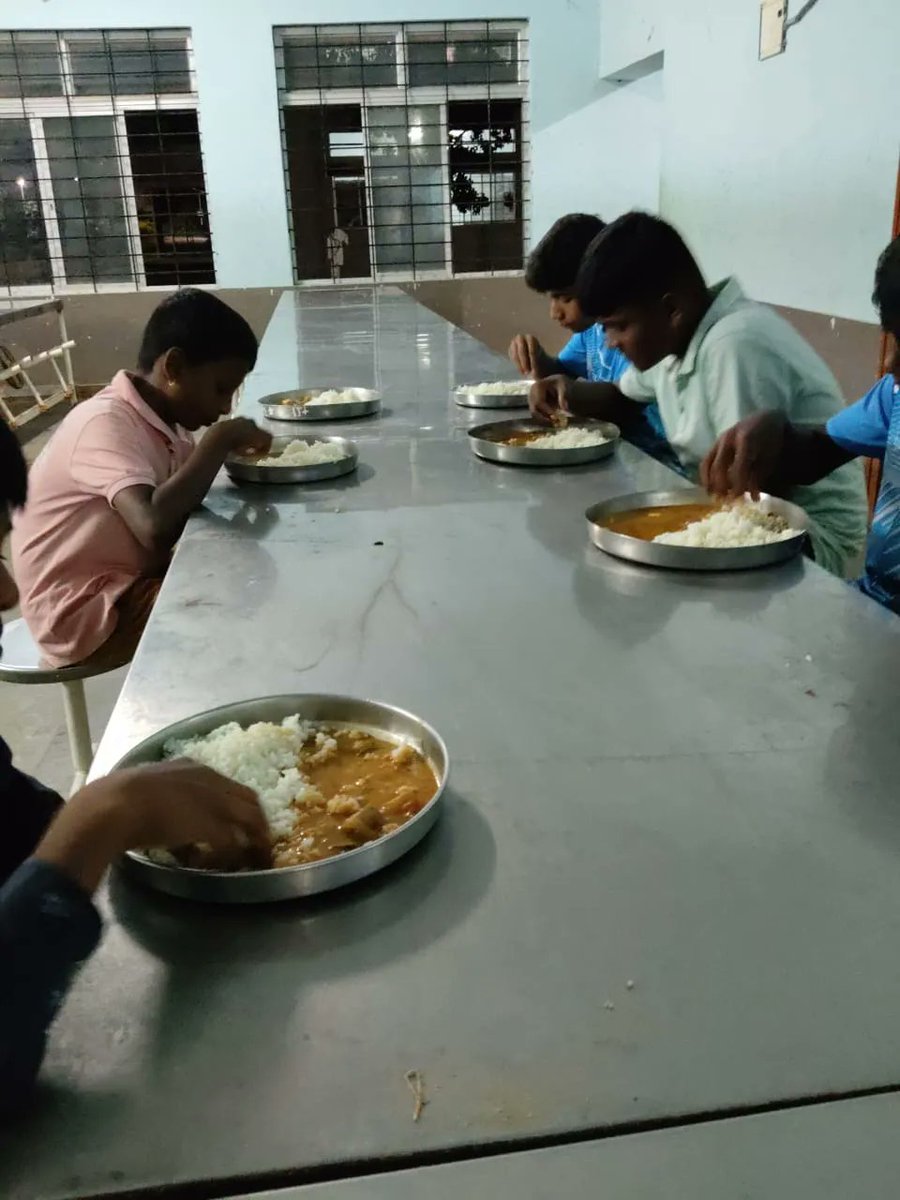 Dinner #SocialAudit_SWDMeals #SocialWelfare_Karnataka