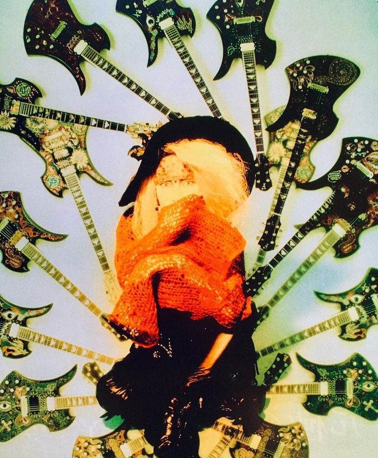 #hideちゃんに愛を届けよう 
 #ずっとhideちゃんと共に 
 #いつも心にhideちゃんを 
2025年10月23日(木)PM10:40頃
今日も肌寒かったなぁ
あいかわらず あちこちにクマがひょっこり出歩いているし 出かけるときは 気をつけないとね⚠️ では あたたかくして ゆっくりおやすみなさい🍀*゜