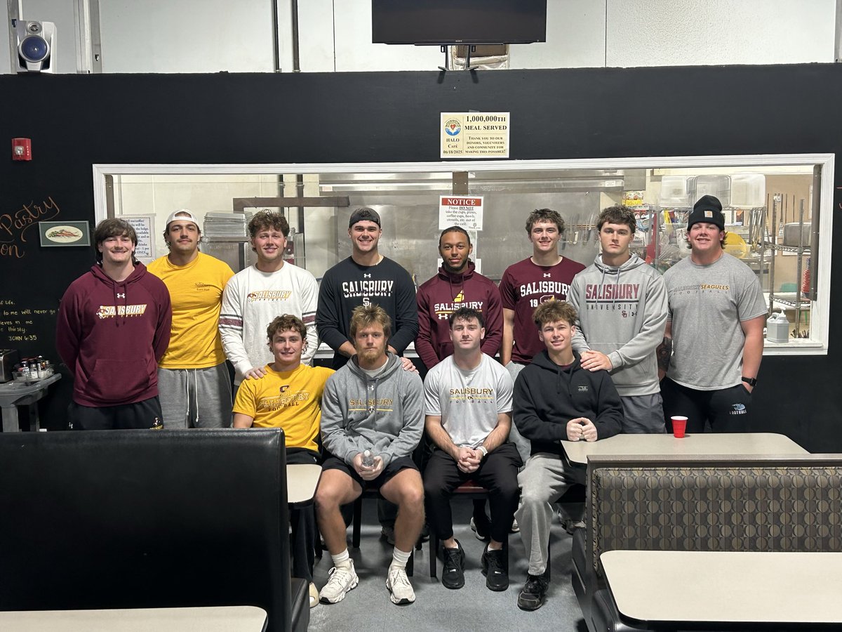 SeaGullFootball's tweet image. HALO!!!
Excited to announce we served 56 people today!

#GoGulls | #Community