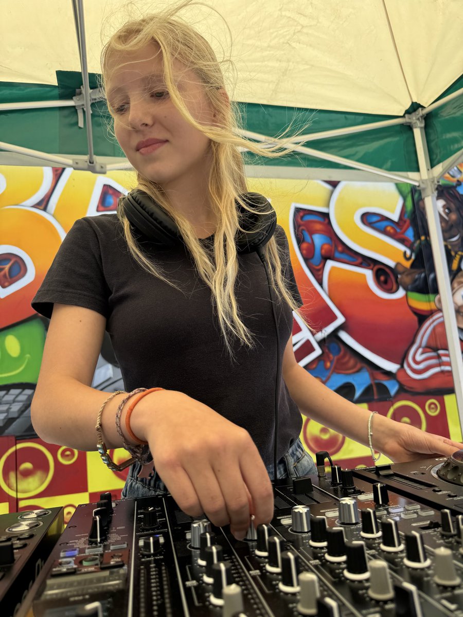 DJ Methodz tweet media