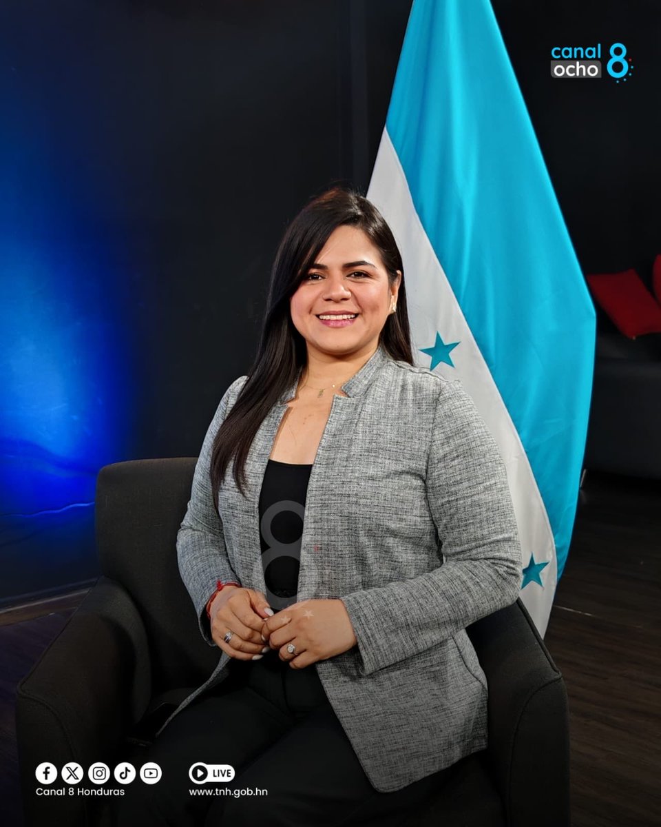 Canal8_hn's tweet photo. #Canal8 || 🔴 ¡EN VIVO! Foro Libertad y Poder.
📌 Tema: ALCANCES E IMPLICACIONES DEL PLAN CONSPIRATIVO CONTRA LAS ELECCIONES
👥 Invitado: Julio Navarro, exconsejero CNE
🎙️Moderado por la directora de Canal 8, Licenciada @KGEA10.
#ForoLibertadYPoder #Honduras #Canal8 #País #EnVivo