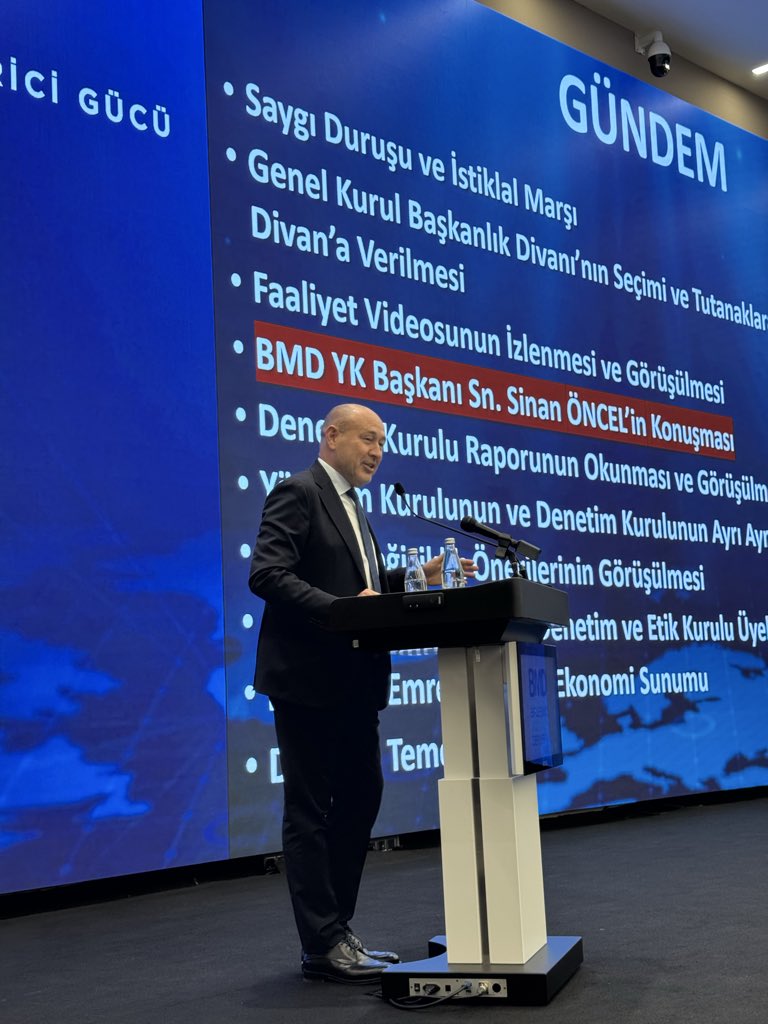 Cumhurbaşkanlığı Tarım ve Gıda Politikaları Kurulu üyesi ve TÜRES Genel Başkanı <a href="/RamazanBingol/">Ramazan Bingöl</a>, <a href="/BMDonline/">Birleşmiş Markalar Derneği</a> Olağanüstü Genel Kuruluna katıldı. BMD Yönetim Kurulu Başkanı <a href="/sinan_oncel/">Sinan Öncel</a>’e ve yeni yönetim kurulu üyelerine çalışmalarında başarılar dileriz.