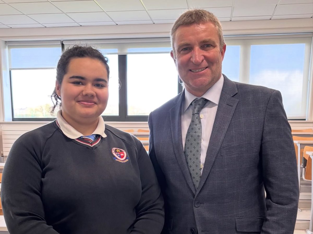 Thank you to <a href="/NiallCollinsTD/">Niall Collins</a> for visiting Coláiste Chiaráin today and speaking with our students about politics in Ireland, life in public office, and his own experiences in politics. 

Our students really enjoyed the discussion and asked some great questions!
