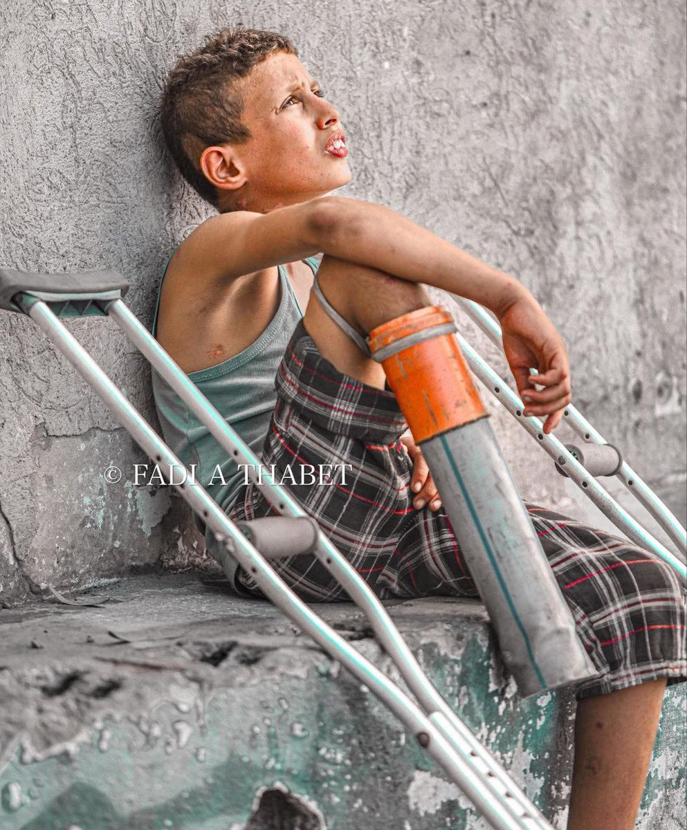 A veces resulta muy difícil creer en la humanidad.  

#PalestinaResiste ❤️📷