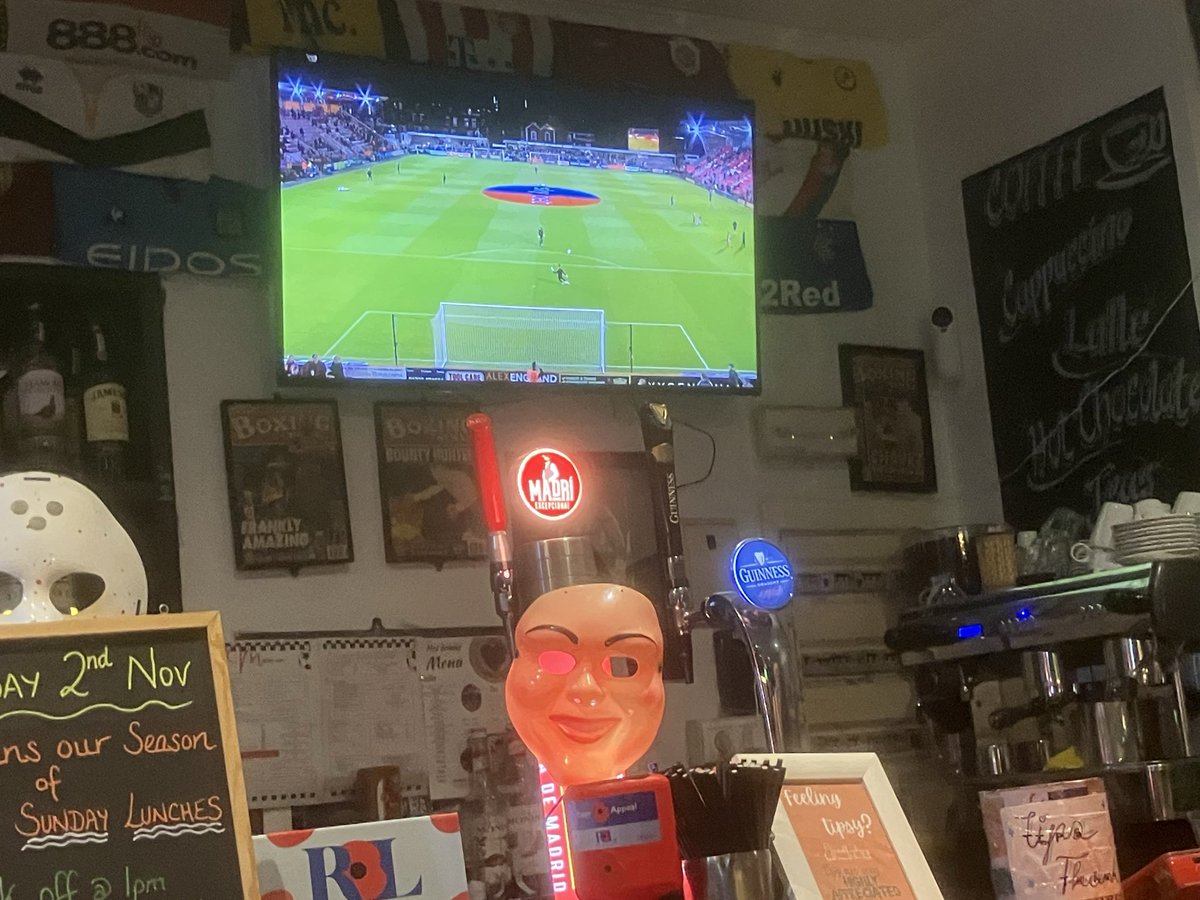 Cook209Martin's tweet image. Meanwhile in Spain ! Come on @OfficialECFC