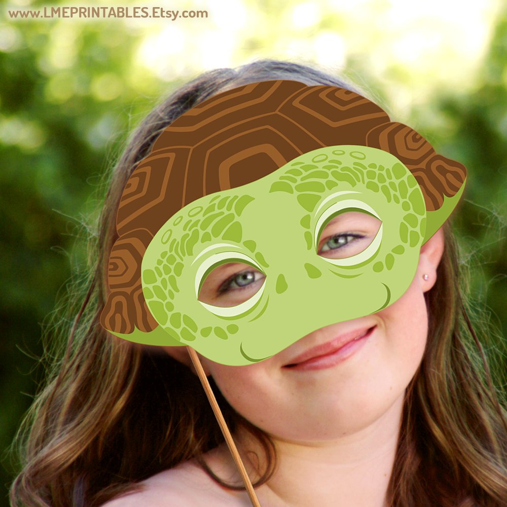lmeprintables's tweet image. Tortoise Printable Mask Halloween Costume Animal Party Garden Turtle Land Sea Reptile Pattern Animal Favor Craft Kid Adult Template Lizard etsy.me/3WlsQh4 via @Etsy #turtlemask #tortoisemask #costumesforkids #lastminutecostumes #partyanimalmasks #masksforkids #halloween