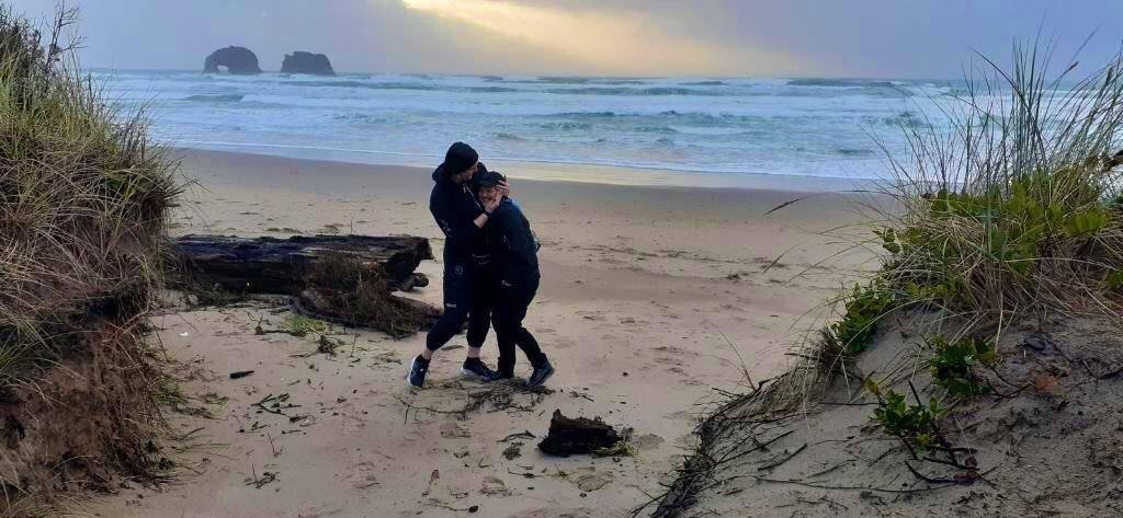 Big Hyena GF ✨($130/1100) tweet media