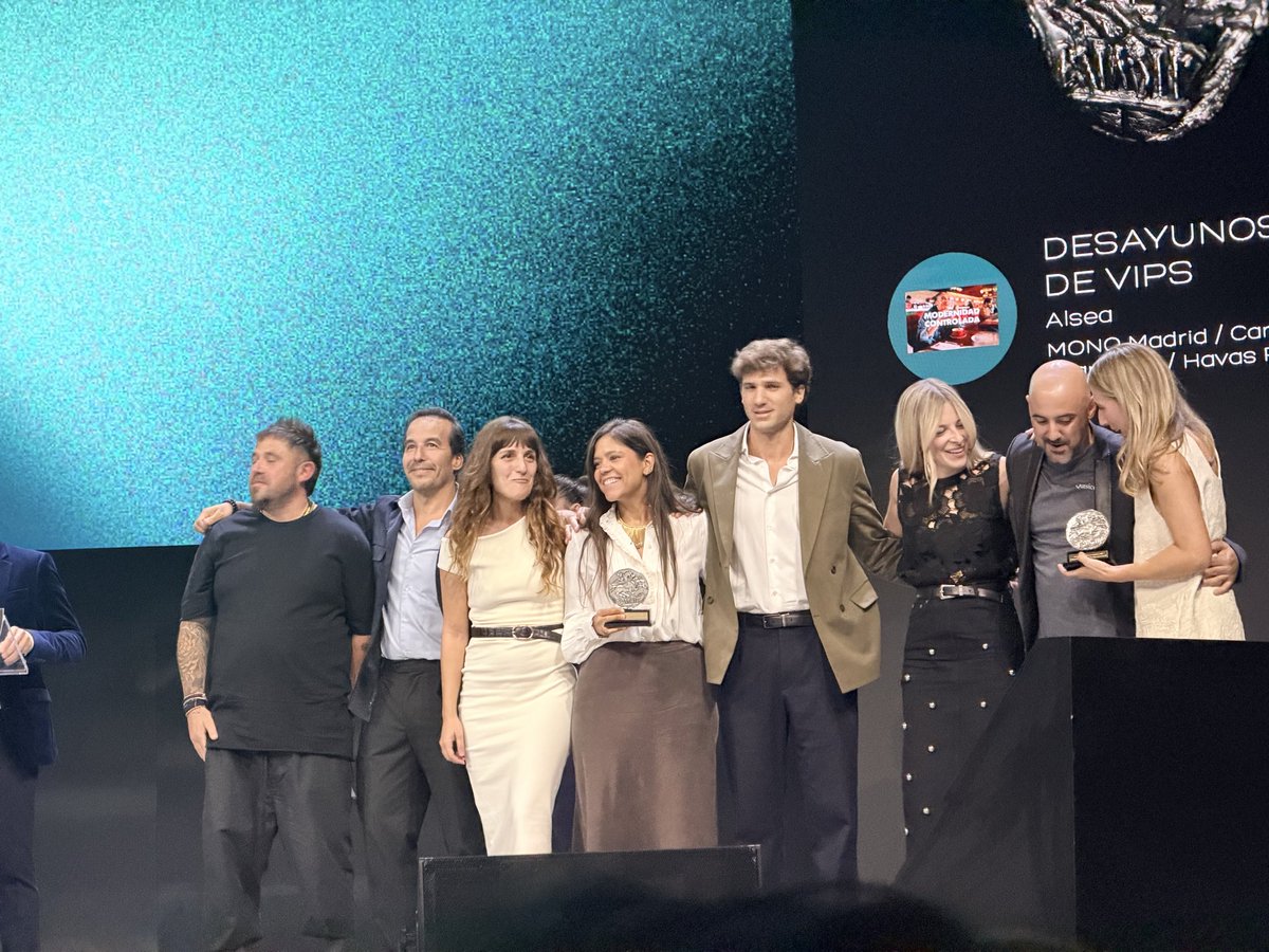 PremiosEficacia's tweet photo. 🥈 Plata para Desayunos de VIPS, de @VIPS, @MONOcreativeco, @Caratesp, GranPaso y @HavasPR_es. Humor, comida y eficacia servidos con extra de ironía ☕✨ #Eficacia2025 https://t.co/B8STOTO5oO