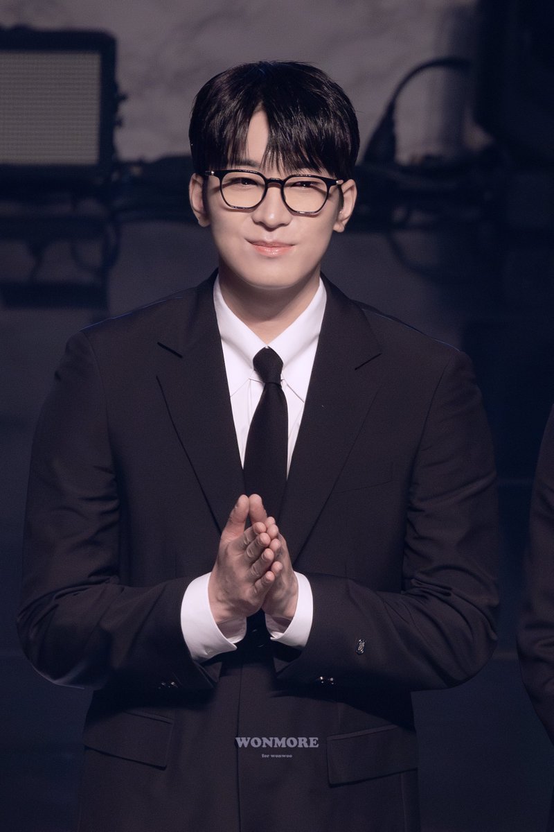 251023 대중문화예술상

묨원우 귀여워 (*ᴗ͈ˬᴗ͈)
#원우 #전원우 #WONWOO #ウォヌ #全圓佑 #세븐틴 #SEVENTEEN