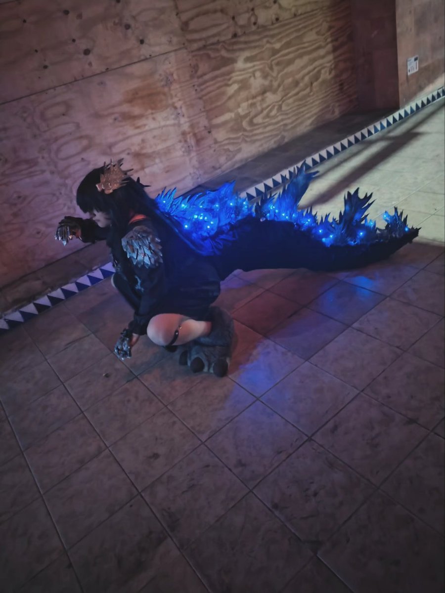 YesuKibou's tweet photo. GODZILLA
I've always wanted to cosplay of my beloved, at last, I made it ♥️

#TOHOanimation_goods #TOHOシネマズ #godzilla #gojira #minusone #goji #godzuki #GodzillaXKongSupernova #godzillacosplay #Godzillafanart #cosplay #cosplayer #kibouyesu #GodzillaDestroystheMarvelUniverse https://t.co/B5zw5P1jsM