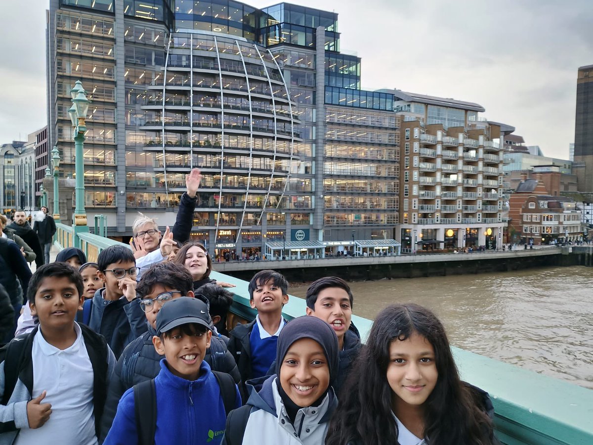 Elmhurst Primary School tweet media