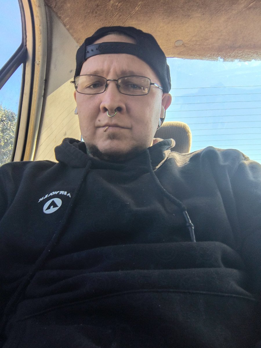 87Soulshift87's tweet photo. Always bored https://t.co/kUnpc6p0yx