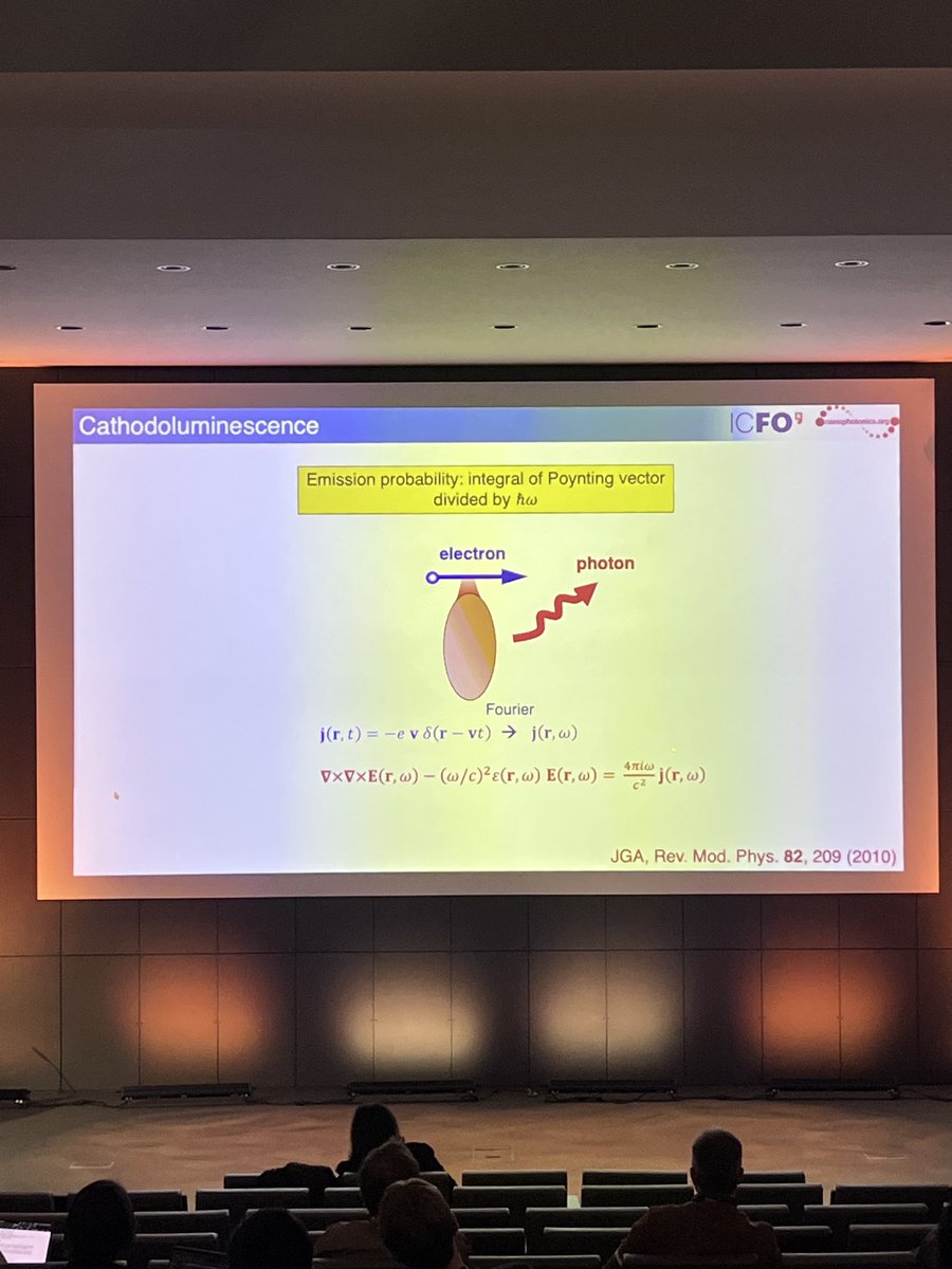 AsoPhoton's tweet photo. Super informative and pedagogical talk by Prof. @garciadeabajo at #nanop2025, Paris.

Electrons can provide far better resolution given we understand light-electron interaction properly! https://t.co/jnTOODEoyc