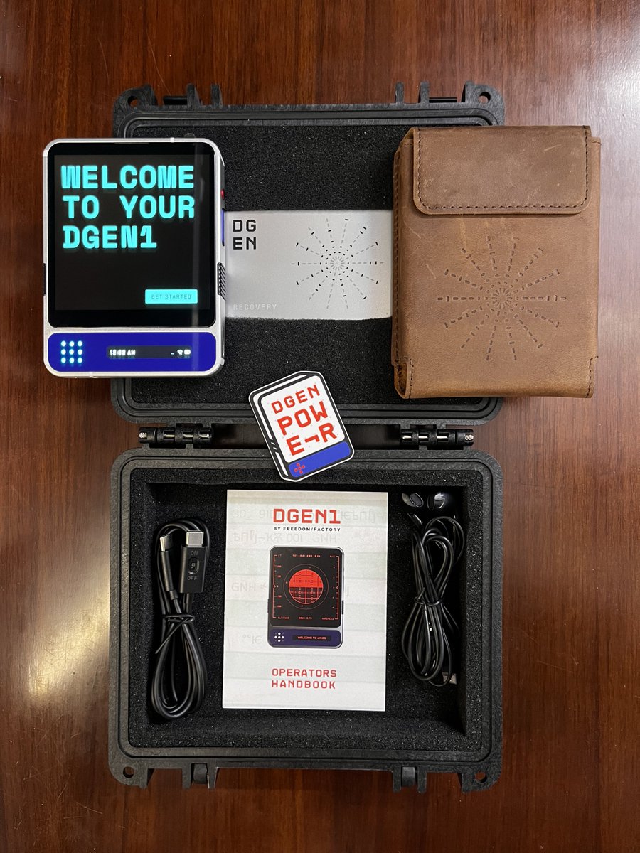 manbirmarwah's tweet image. Received my @EthereumPhone dgen1 this week (after waiting for an eternity), and ngl, it&apos;s really impressive. Wallet&apos;s baked right into ethOS with Account Abstraction, signing transactions feels native, and you can jump between dapps like tabs.

Much more than just a high-end…