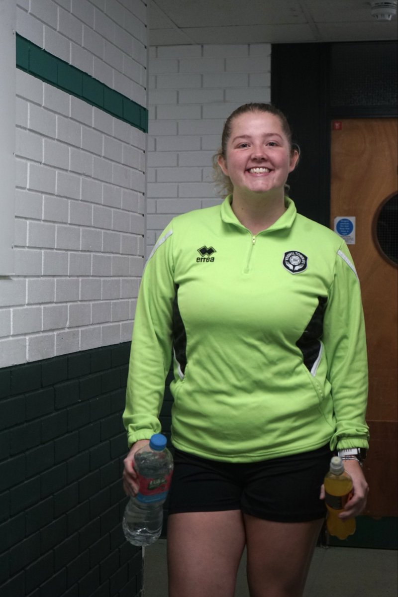 YTFCWOMEN's tweet image. Ready to train as we prepare for Appledore on Sunday!😄

#YTFC 💚