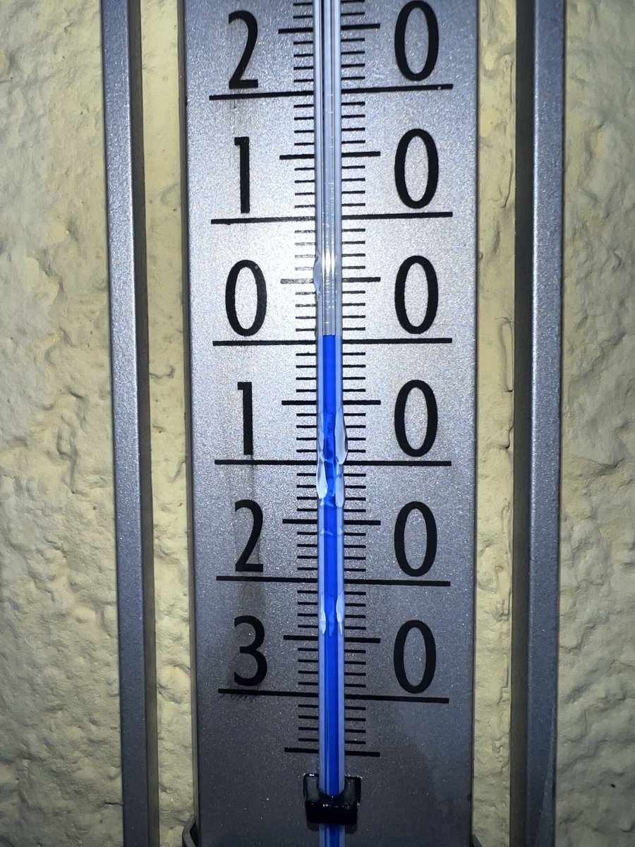 AlpineStvo's tweet image. Ja. Also seit 0°C schneibts. Grüße gehen raus an den @Drowhunter. Genieß es solang es noch warm ist.