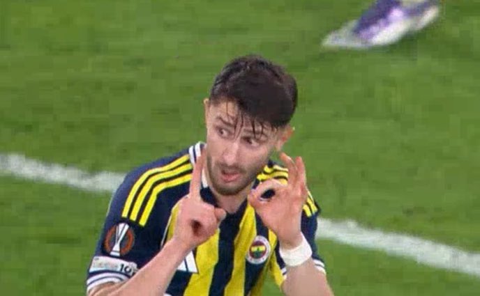 Vatanı yok, kazandığı maçta yok.
Tebrikler İsmail, tebrikler Fenerbahçe 🇹🇷