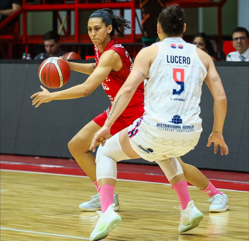 Las Gloriosas vencieron a Chañares en La Caldera
rubendiliddo.com.ar/las-gloriosas-…
rubendiliddo.com.ar