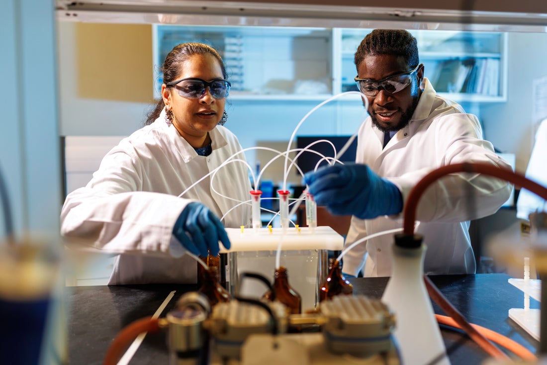 Oklahoma State University has been awarded a $6 million grant to explore if one technology system can both clean wastewater and produce energy from animal waste.

Read the full story on Grain Journal: GrainJournal.com/article/111312…