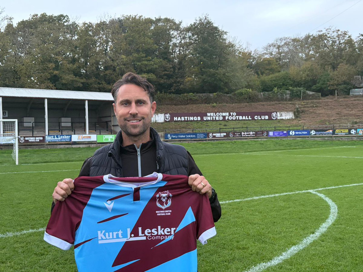 𝗡𝗘𝗪 𝗠𝗔𝗡𝗔𝗚𝗘𝗥: 𝗗𝗮𝘃𝗶𝗱 𝗔𝗹𝘁𝗲𝗻𝗱𝗼𝗿𝗳𝗳

The ‘U’s are delighted to announce David Altendorff as the new First Team Manager 

READ MORE: hastingsunited.com/the-new-manager

#COYU
