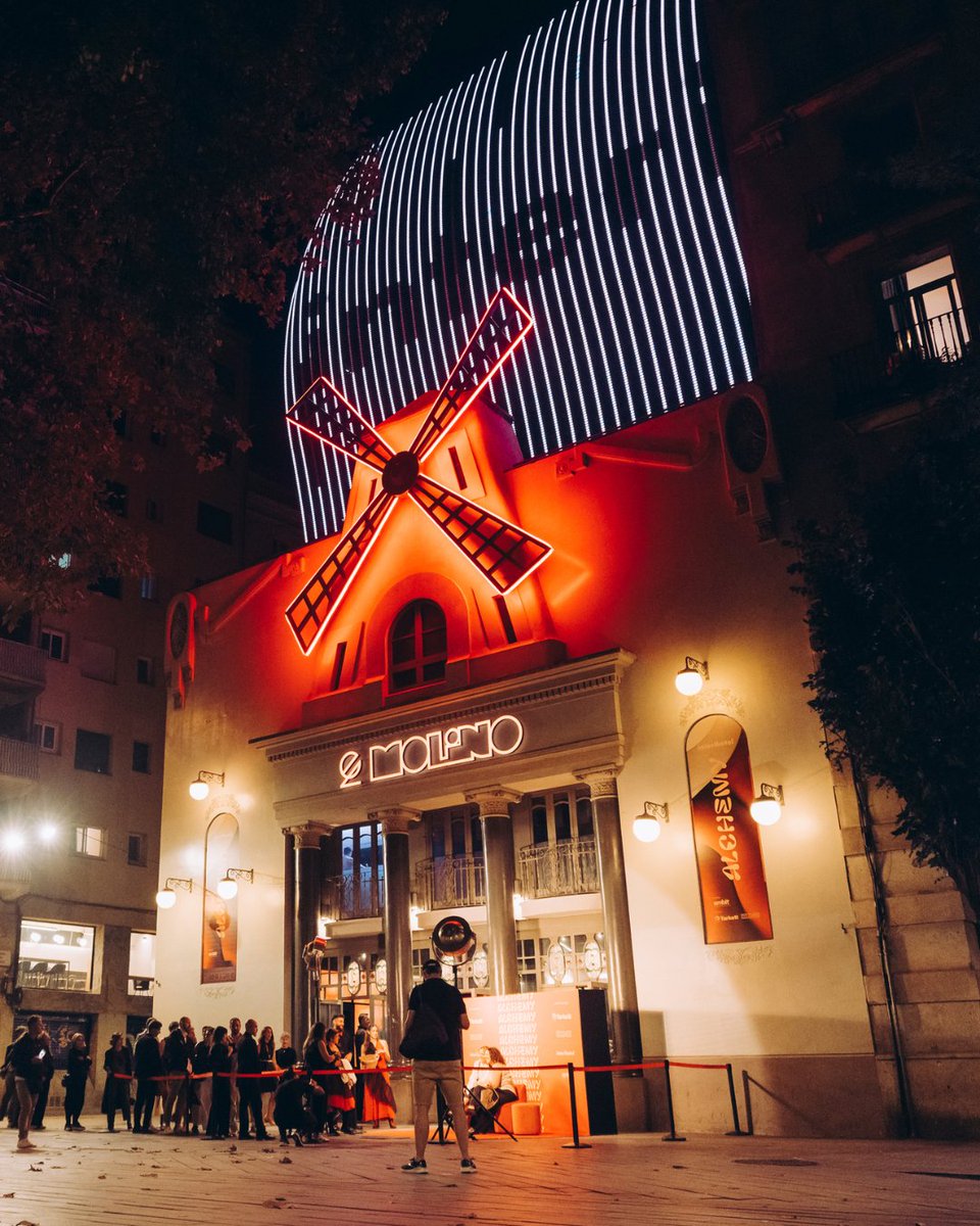 interihotel tweet media