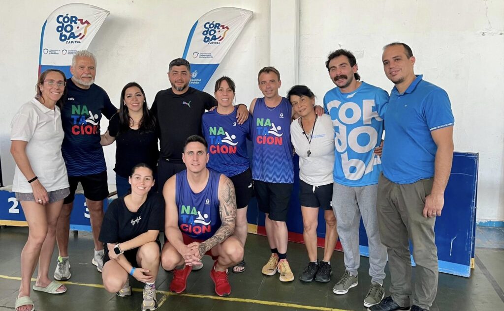 Jornada en el natatorio del Polideportivo Municipal General Paz
rubendiliddo.com.ar/jornada-en-el-…
rubendiliddo.com.ar