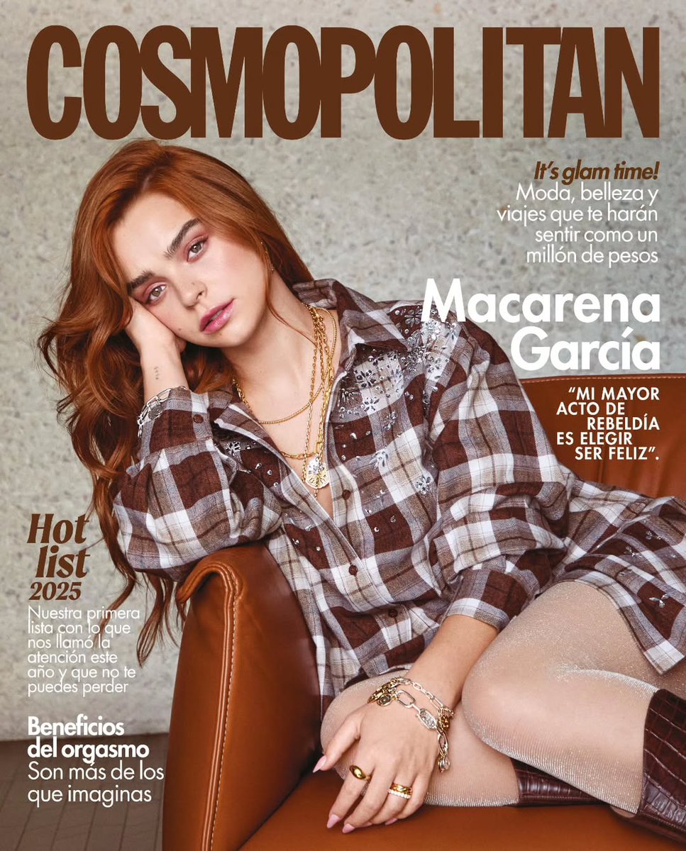 macagarcianews's tweet image. 🗞 — Maca en la portada de la revista Cosmopolitan México de noviembre 🧡

 "Mi mayor acto de rebeldía es elegir ser feliz"